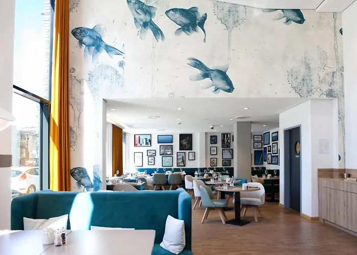 - - Hafencity By Ihg 4*
