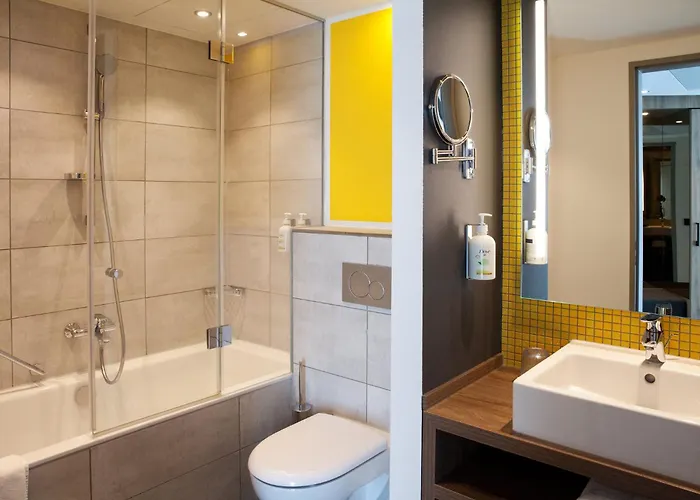 Hotel - - Hafencity By Ihg 4*