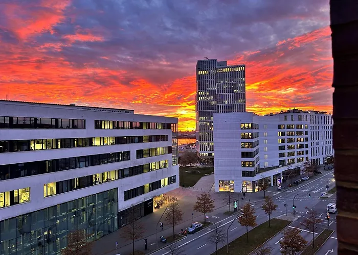Hotel - - Hafencity By Ihg Hamburg-Harburg