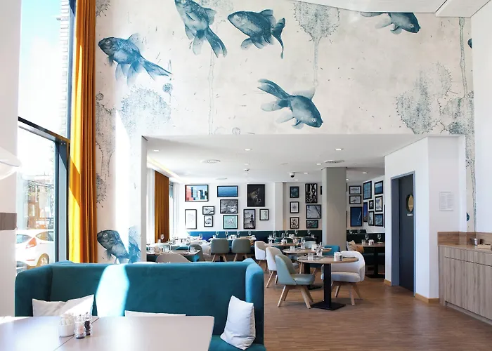 Hotel - - Hafencity By Ihg 4*